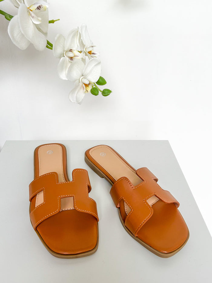 Camel/Tan / 3