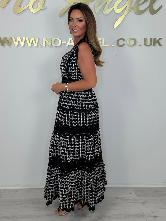 Black/White Laser Cut Wavy Trim Maxi Dress