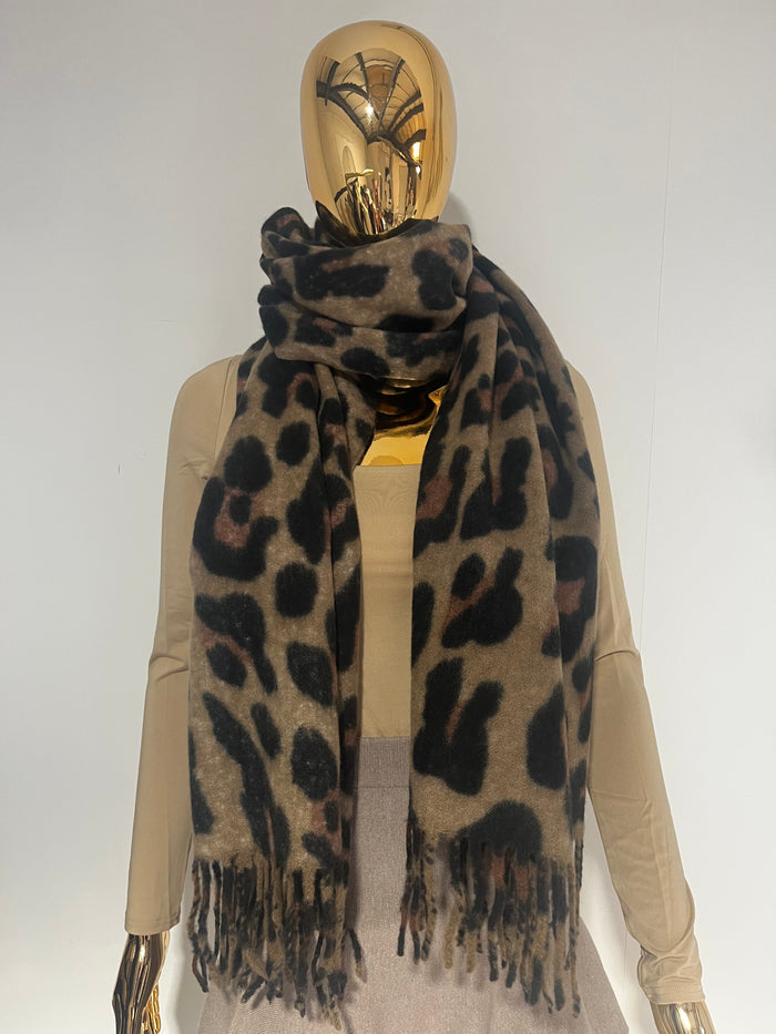 Brown Leopard Chunky Tassel Scarf