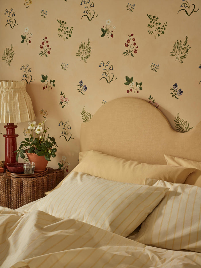 Lifestyle Butter Yellow Slumber Stripe Pillowcases