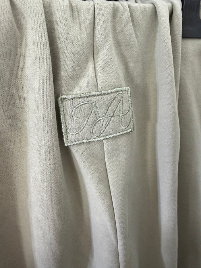 LISBON - Tracksuit (Cream)