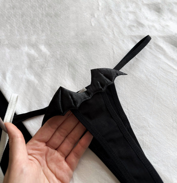 Panties with wings (2 pieces)