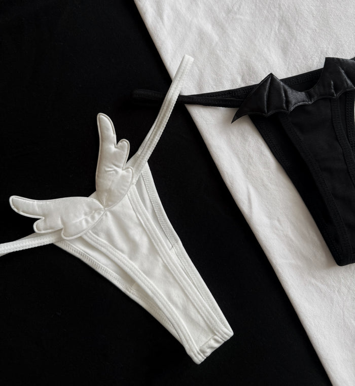 Panties with wings (2 pieces)
