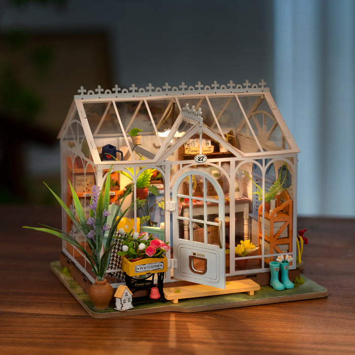 Rolife, Dreamy Garden House DIY Miniature House Kit, DG163, DIY book nook kit, detail close-up