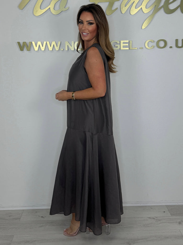 Sleeveless Round Neck Maxi Dress (4 Colours)