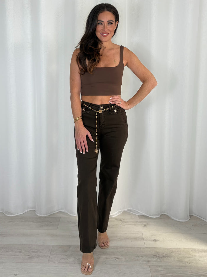 Straight Leg Jeans With Gold Heart Detailing Buttons And Chain Belt (2 Colours)